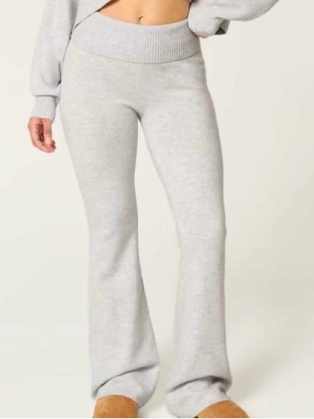 Women’s Rib-Waist Knit Flare Pants — Light Gray
